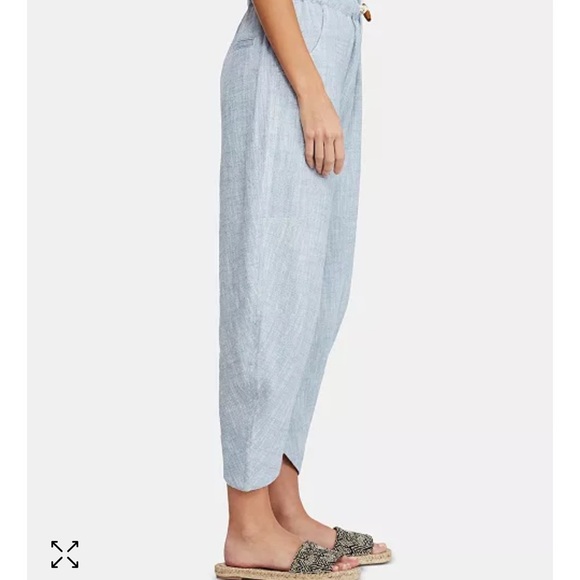 Free People Paradise Toggle-Waist Capri Jeans | Size S - Picture 4 of 11